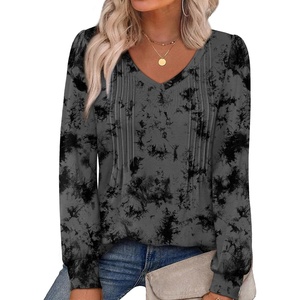 image:imageAlaroo Long Sleeve Shirts for Women V Neck Tops Pleated Tunic PrintPrint 02